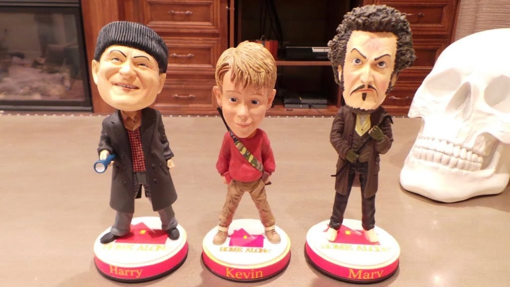 Guide To Start Collecting Bobbleheads Future Blogs